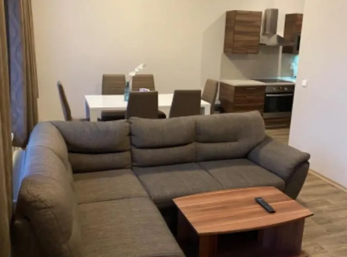 Zeyer Aparments